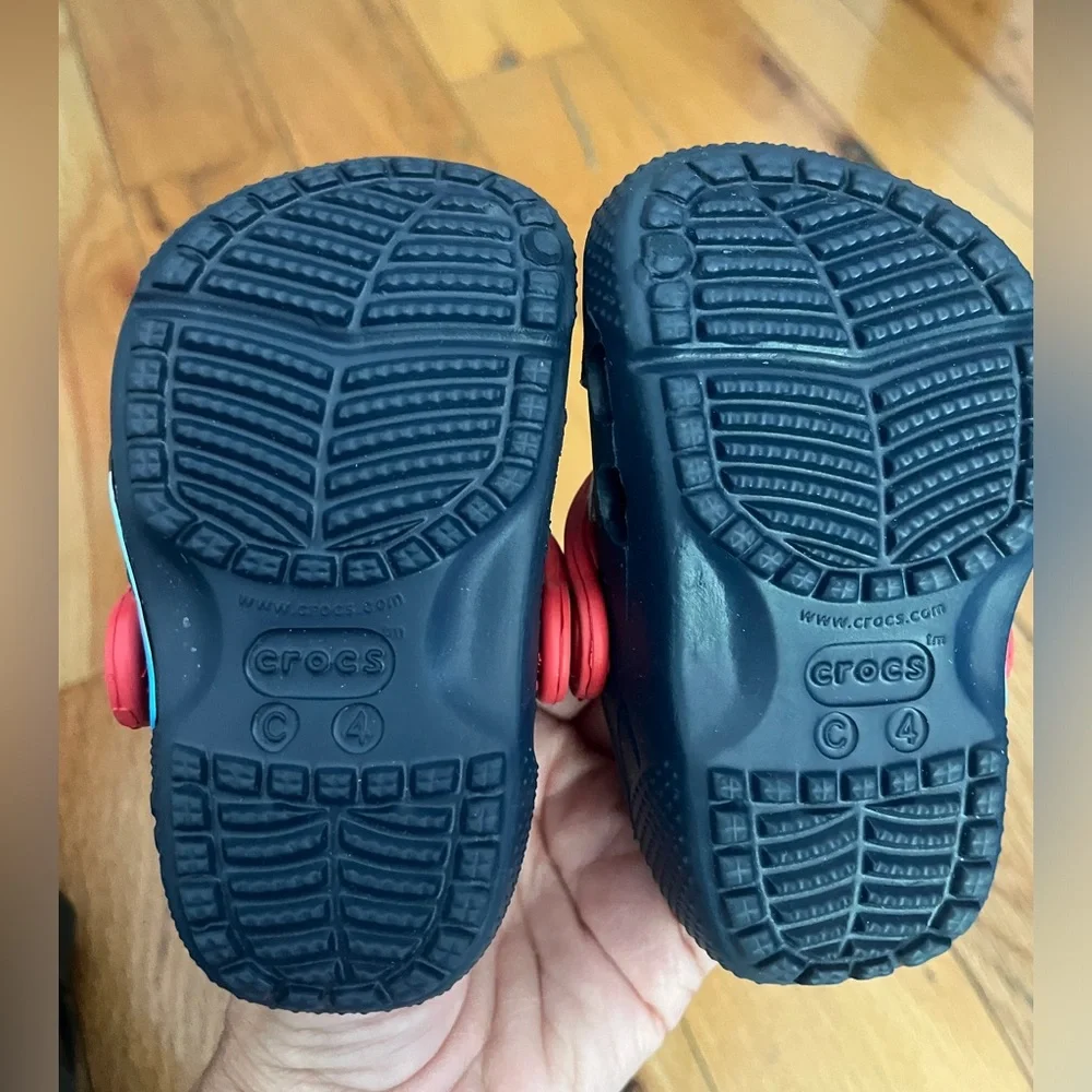 Crocs Marvel Avengers Kids Clogs Sandals‎ Size C 4